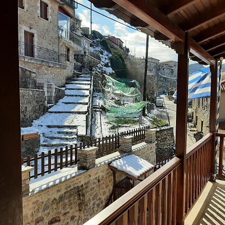 Δημητσανασ Τοποσ Νύμφη Δάφνη Apartment Dimitsana Luaran gambar