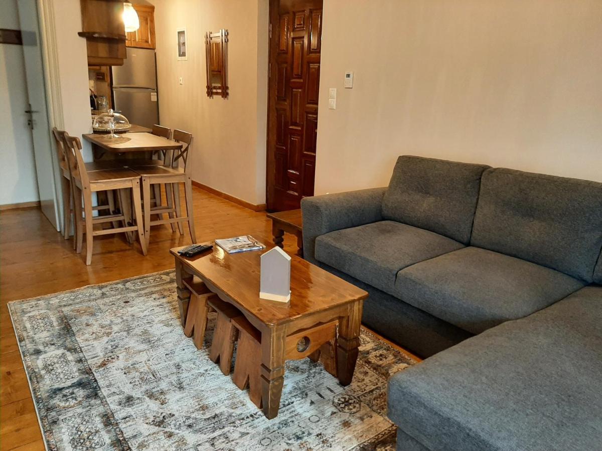 Δημητσανασ Τοποσ Νύμφη Δάφνη Apartment Dimitsana Luaran gambar